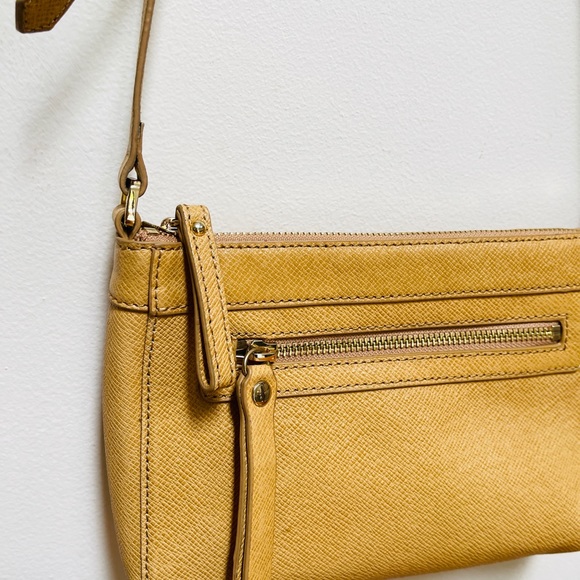 Saks 5th Ave Black Label Crossbody Bag - Picture 2 of 11